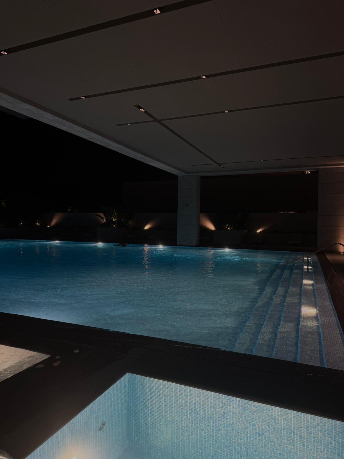 Luxury pool